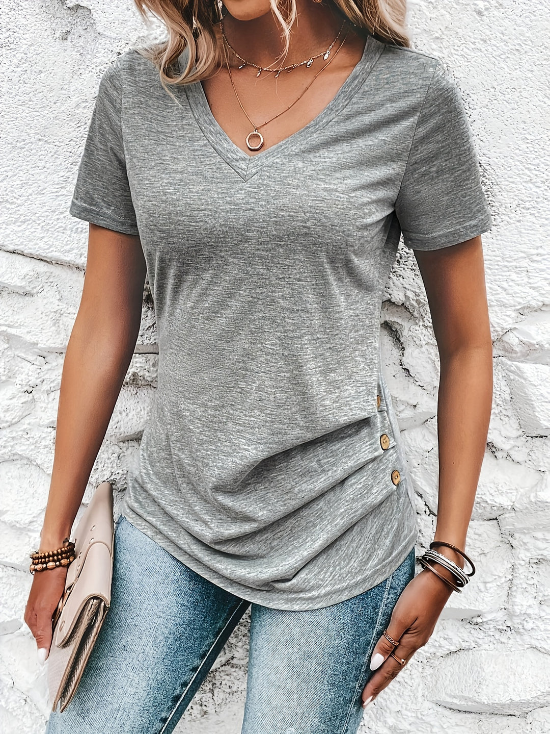 Chic Green V-Neck T-Shirt with Decorative Buttons - Casual Short Sleeve Top, Polyester & Spandex Blend, Machine Washable - Perfect for Spring/Summer/Fall