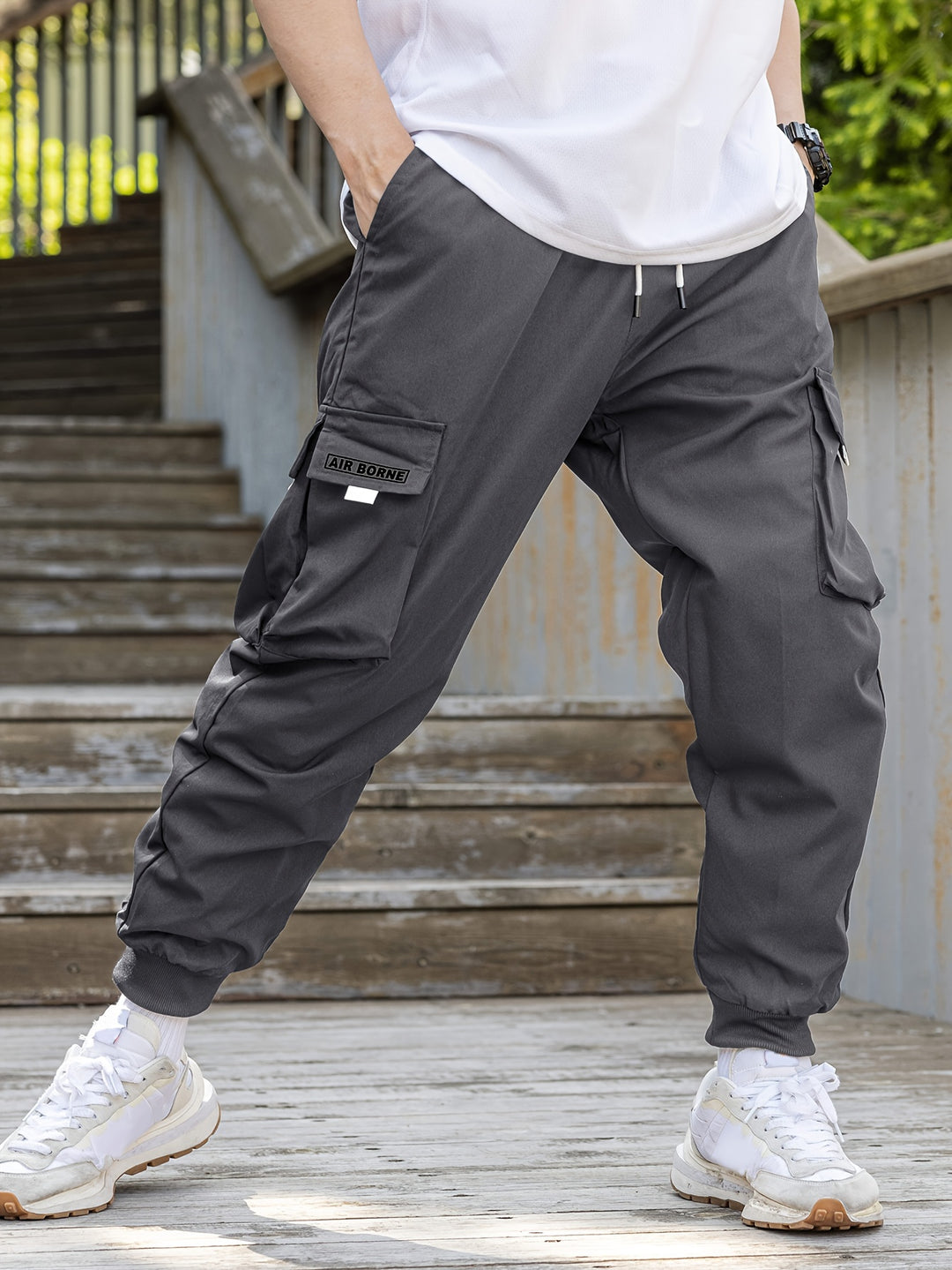 Loose Men's Comfy Cargo Pants With Flap Pockets, Drawstring Jogger Pants