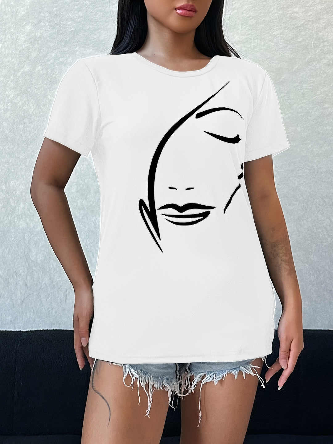 Graphic Print T-shirt, Casual Short Sleeve Crew Neck Top For Spring & Summer, Women's Clothing