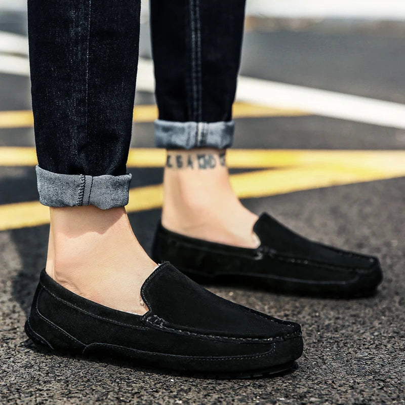 Mens Loafers Plush Suede Leather Driving Shoes Casual Brand Winter Warm Fur Man Moccasins Slip On Driving Loafer Male Boat Shoes