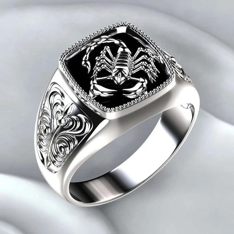 Huitan Viking Nordic Mythology Giant Wolf Men Ring Defense Totem Wolf Fashion Hip Hop Rock Unisex Finger Ring Punk Gift