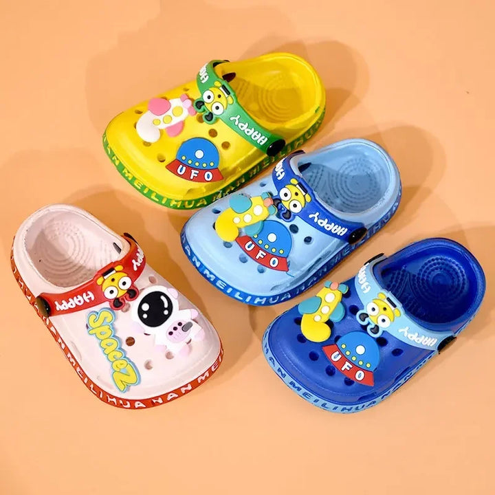 New Children Kids Baby Boys Girls Mules Clogs Summer Soft Sole Garden Beach Slippers Sandals Cave Hole Baby Shoes for Boys Girls