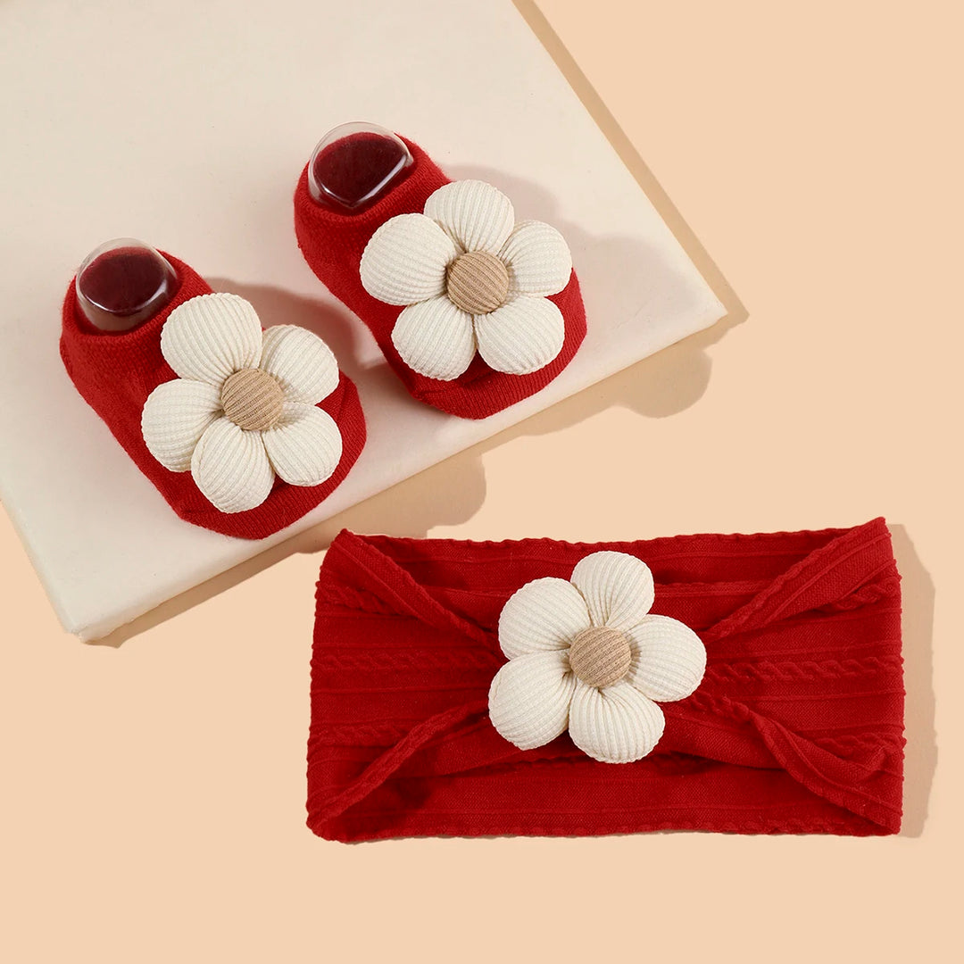 Baby Girls Headband & Socks Set – Cute Flower Design