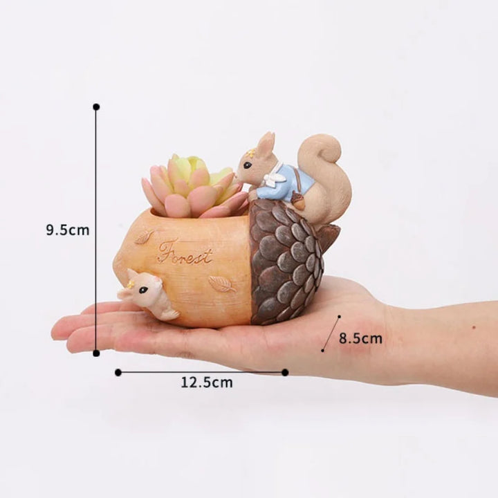 Cute Squirrel Shape Resin Flowerpot Decorative Animal Succulent Flower Pot Garden Planting Pot Garden Planter Desktop Ornaments