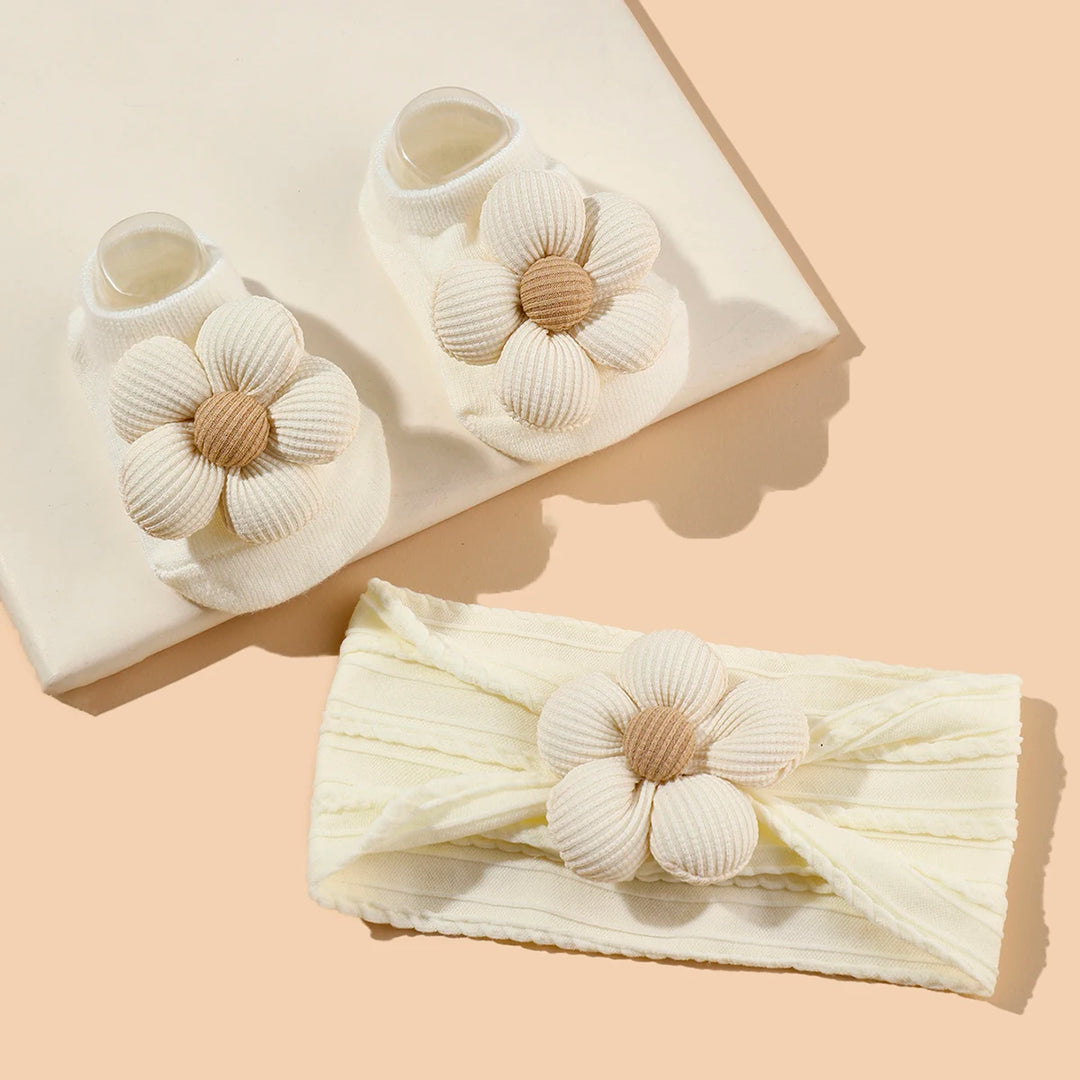 Baby Girls Headband & Socks Set – Cute Flower Design