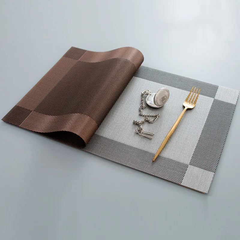 Table Mat Set – Non-Slip Washable Placemats