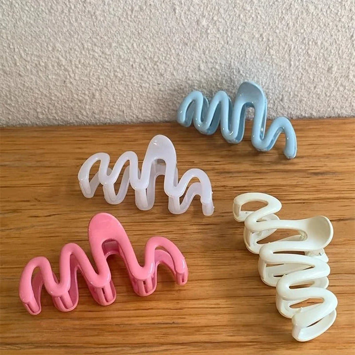 Wave Crab Claw Clips Women Korean Plastic Shark Hair Clips Geometry High Ponytail Barrette Hairpin Girl Hair Accessories