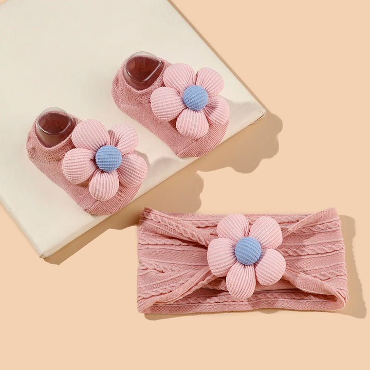 Baby Girls Headband & Socks Set – Cute Flower Design