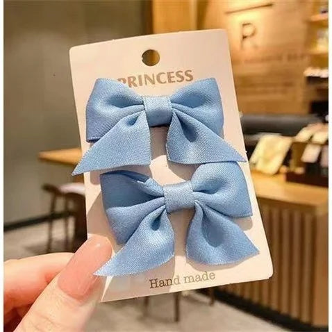 Bow Hair Clip Set – Elegant Flower Design