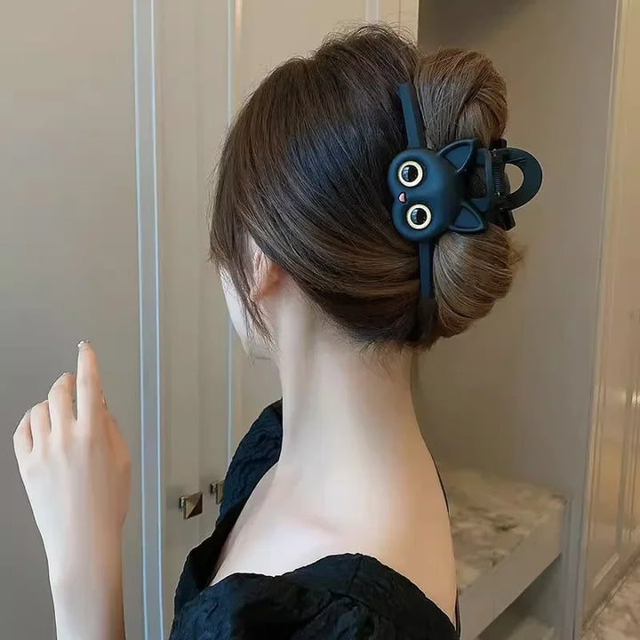 Cartoon Cat Shark Clip - Fashionable Minimalist Hair Accessory