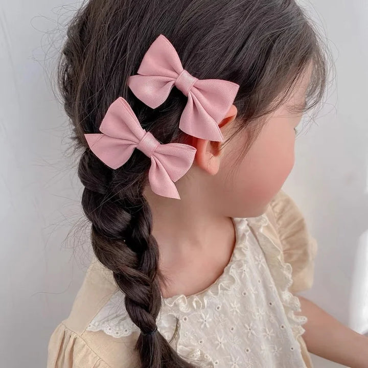 Bow Hair Clip Set – Elegant Flower Design