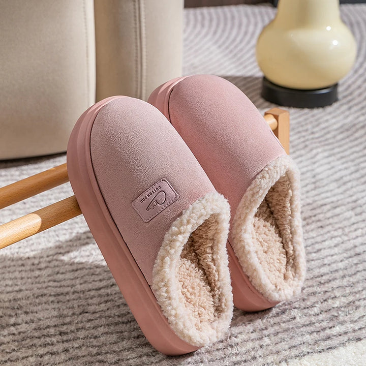 Cotton sandals for women, thick sole, non-slip and warm 2024 new winter indoor home plush cotton slippers for men