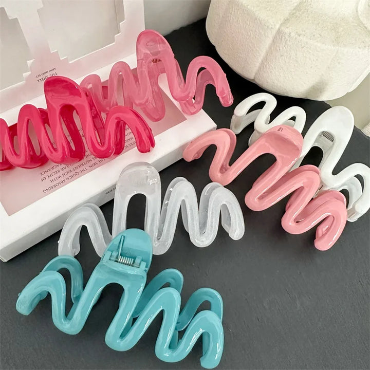 Wave Crab Claw Clips Women Korean Plastic Shark Hair Clips Geometry High Ponytail Barrette Hairpin Girl Hair Accessories