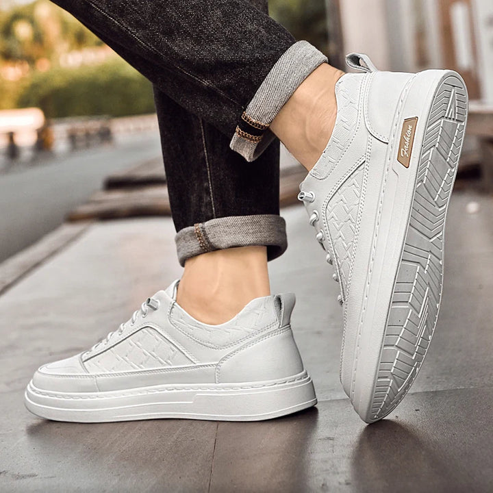 Men White Casual Sneakers Men Soft Sole Trend Running Sneakers Outdoor Slip On Thick Bottom Shoes