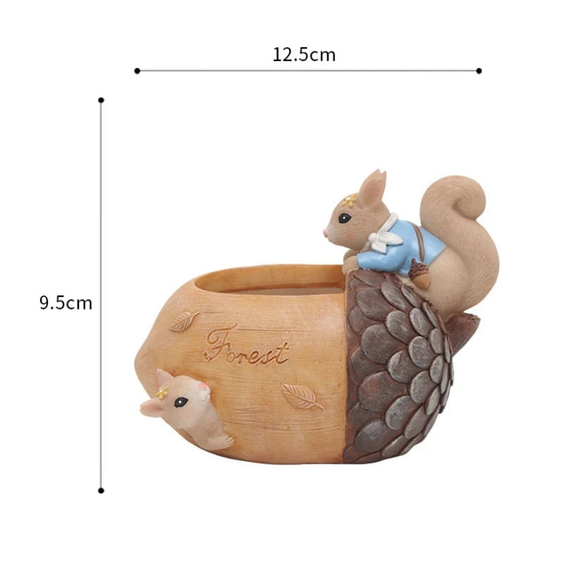 Cute Squirrel Shape Resin Flowerpot Decorative Animal Succulent Flower Pot Garden Planting Pot Garden Planter Desktop Ornaments