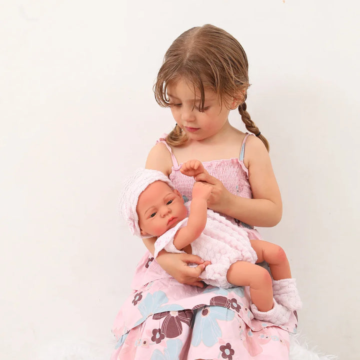 17-inch Lifelike Reborn Doll – Full Body Silicone Girl