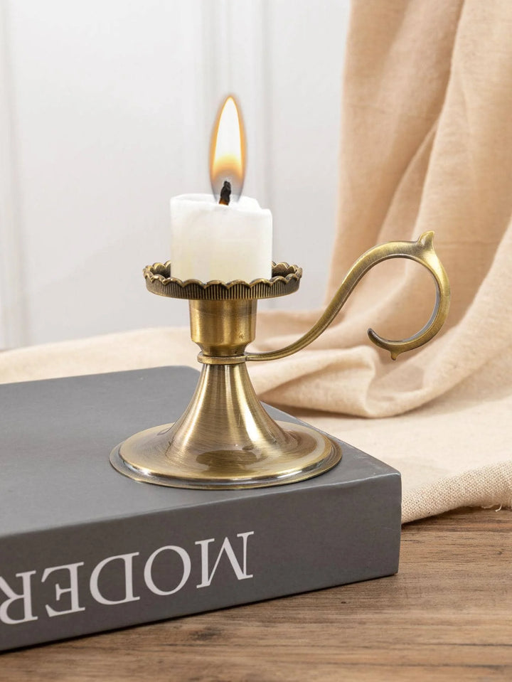 European Style Candle Holder – Metal Hand-Held Ornament