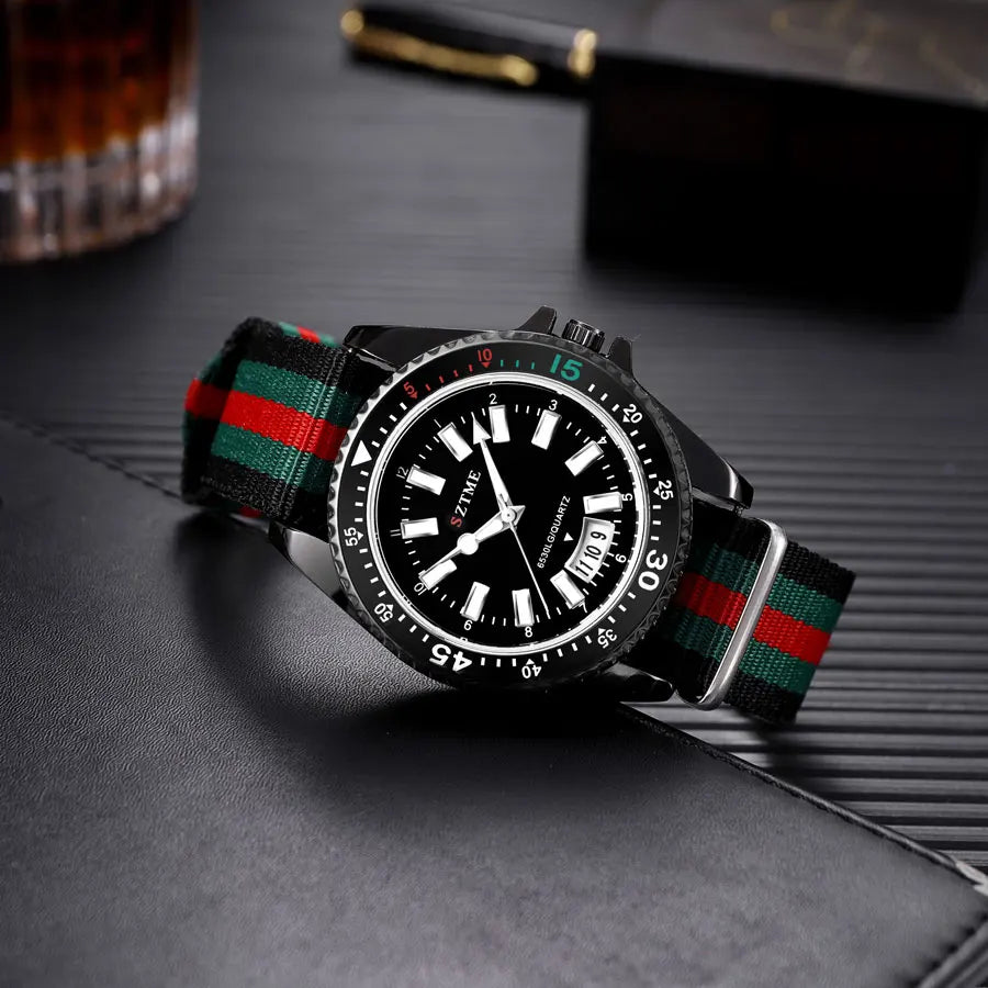 New fashionable men's nylon strap calendar watch, luxurious and simple business men's and women's night light quartz watch