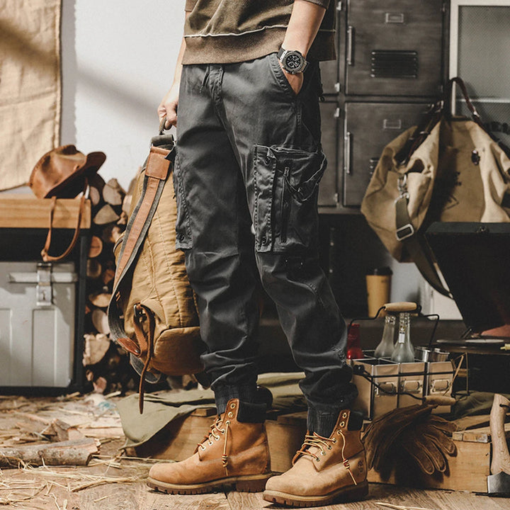 American Cargo Pants – Trendy Urban Outdoor Style