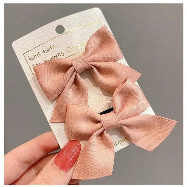 Bow Hair Clip Set – Elegant Flower Design