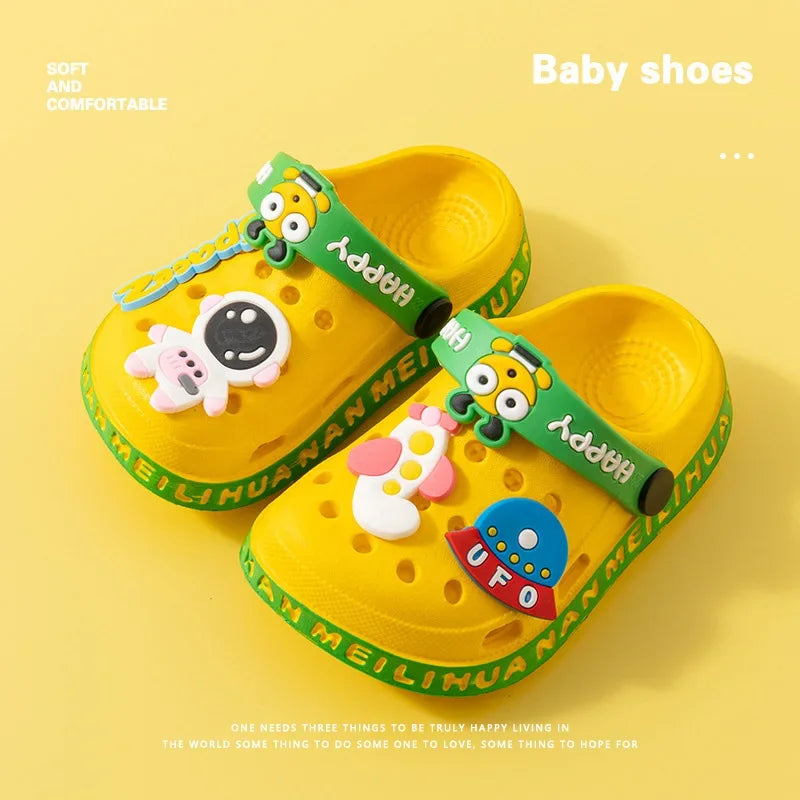 New Children Kids Baby Boys Girls Mules Clogs Summer Soft Sole Garden Beach Slippers Sandals Cave Hole Baby Shoes for Boys Girls