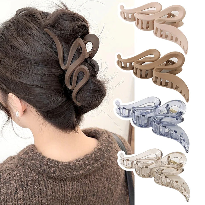 Oversized 13CM Wavy Matte Shark Clip - Transparent Hair Accessory