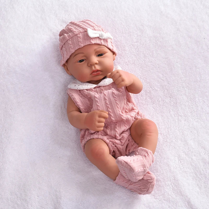 17-inch Lifelike Reborn Doll – Full Body Silicone Girl