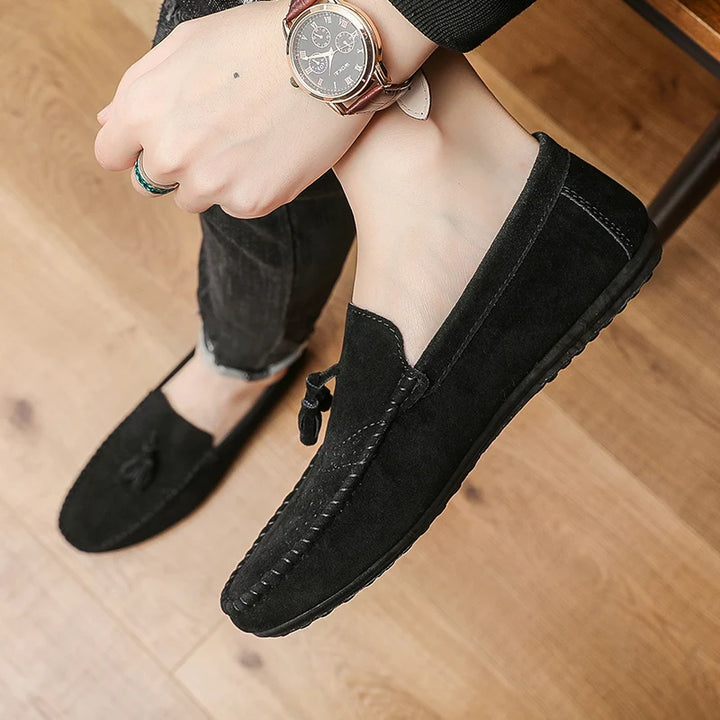 Fashion Men Casual Shoes Suede Breathable Comfort Slip-on Mens Driving Shoes Luxury Brand Men Loafers Mens Lazy Shoes Moccasins