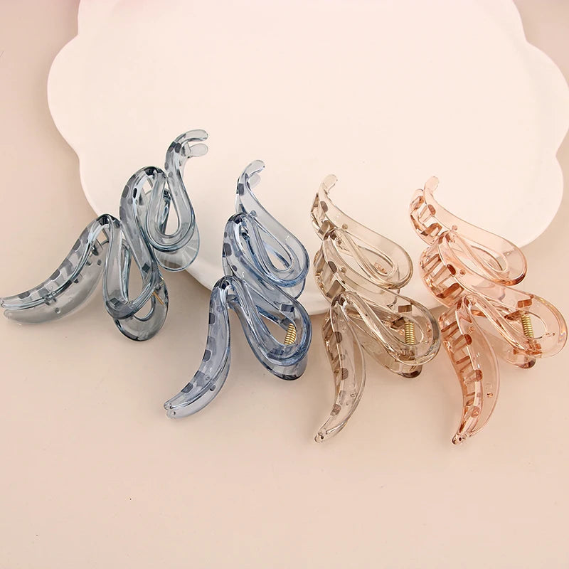 Oversized 13CM Wavy Matte Shark Clip - Transparent Hair Accessory