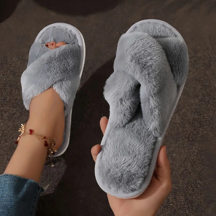 Fashion Cross Strap Fur Slippers Women Indoor Light Warm Plush Home Slippers Woman Faux Fur Flat Heel Couple Slides Plus Size 43