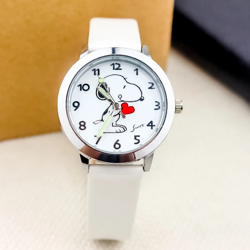 MINISO Snoopy Kids Quartz Watch - Kawaii Noctilucent Design