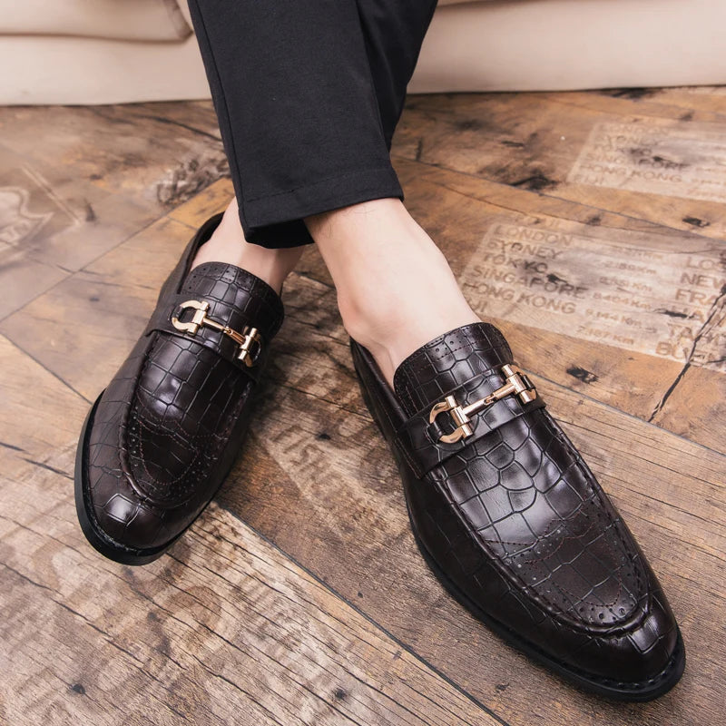 Designer Metal Buckle Loafers Men's Business Dress Fashion Casual Black Patent Leather Pointed-Toe Shoes Men's Loafers Slip-On