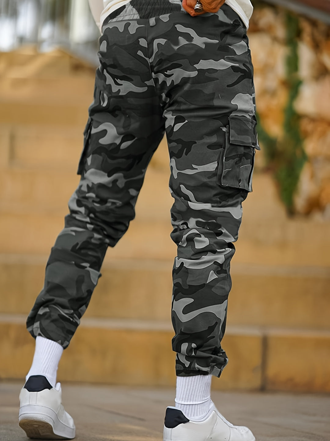 Camouflage Pattern Joggers, Men's Casual Multi Pocket Thin Sports Pants Sweatpants For Spring Summer