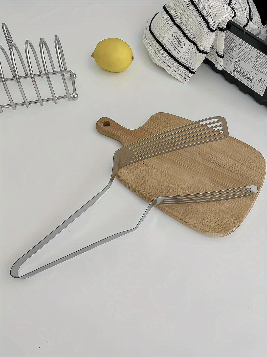 Stainless Steel Serving Tongs – Multifunctional Kitchen Tool