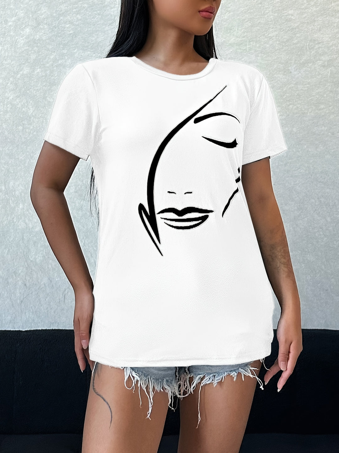 Graphic Print T-shirt, Casual Short Sleeve Crew Neck Top For Spring & Summer, Women's Clothing